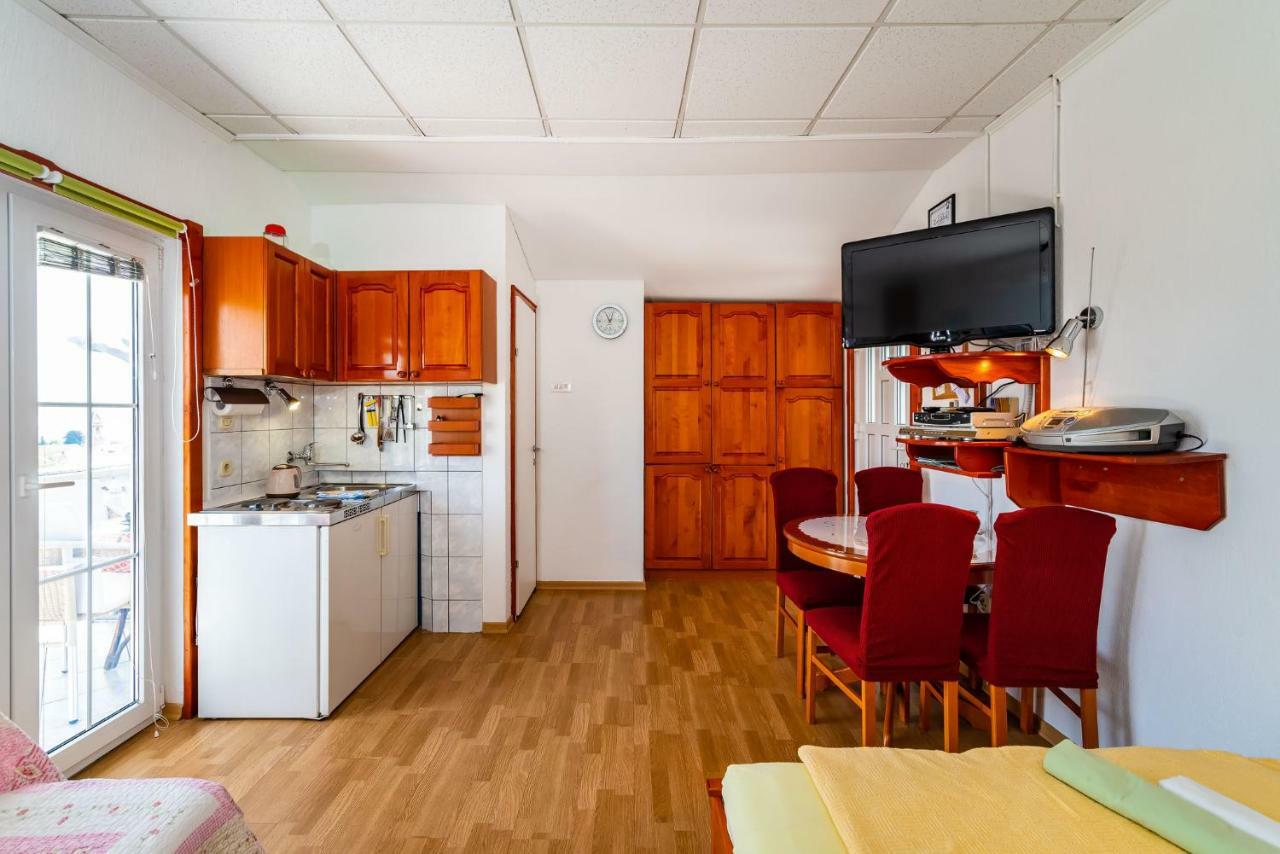 Studios Kranjcec เปรโก ภายนอก รูปภาพ